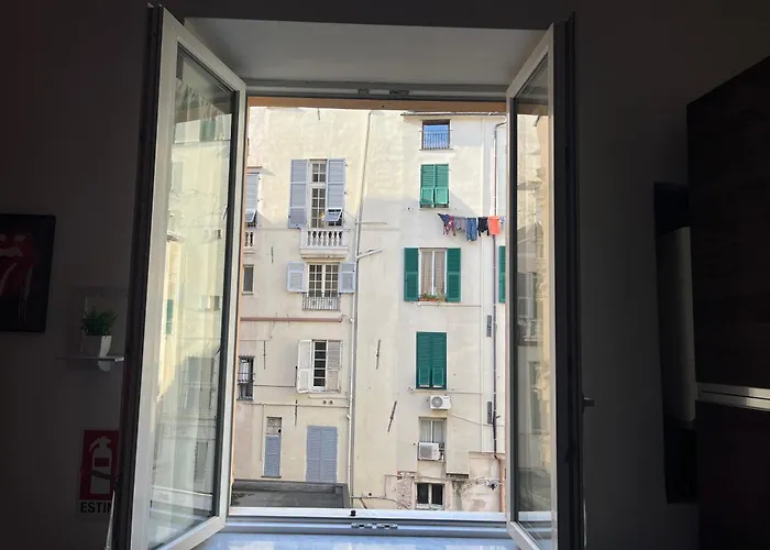 Rosa Homes The Red - Cozy 2 Bedrooms Historic Center, Aquarium Daire